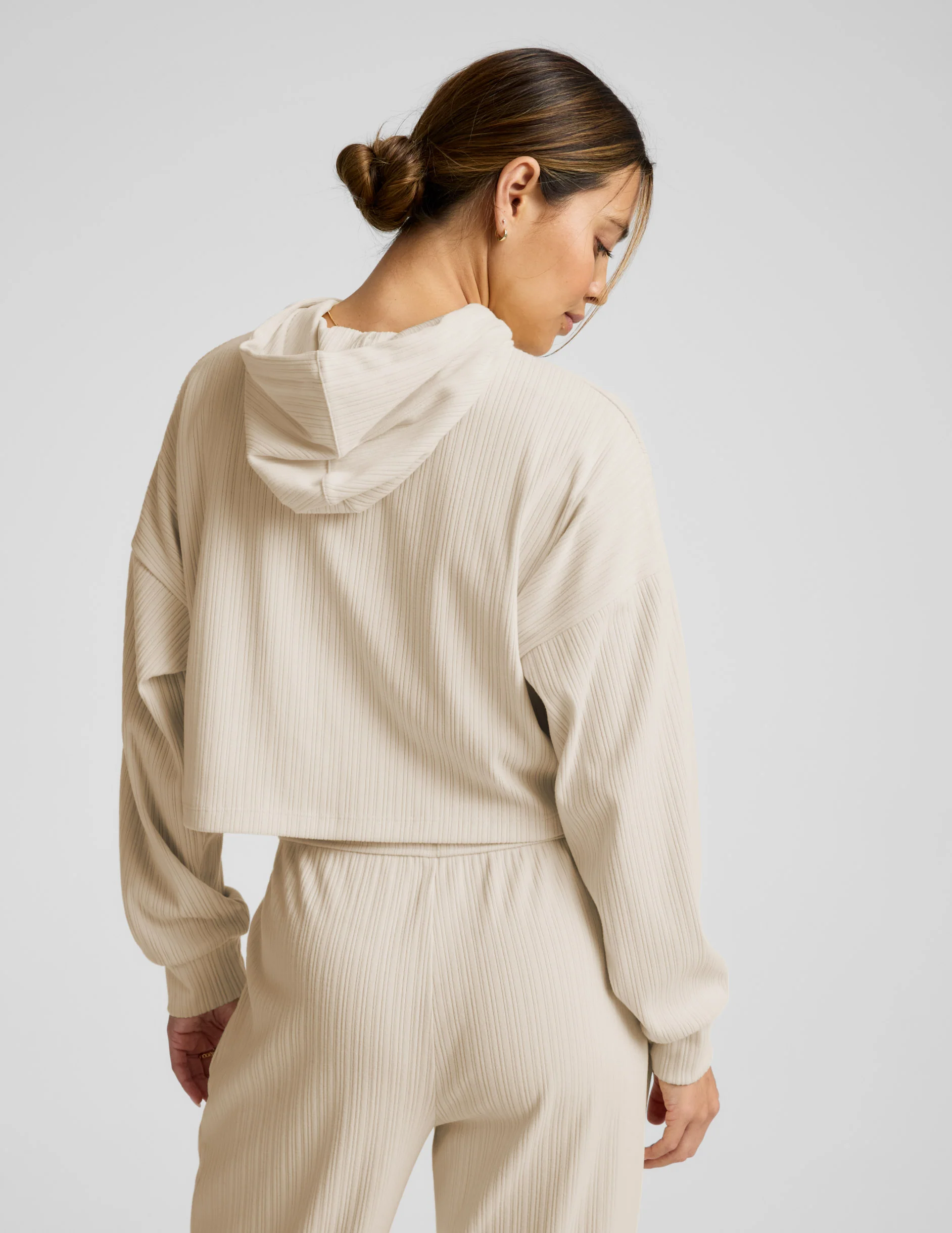 Breathe Easy Ribbed Cropped Hoodie - Image 4