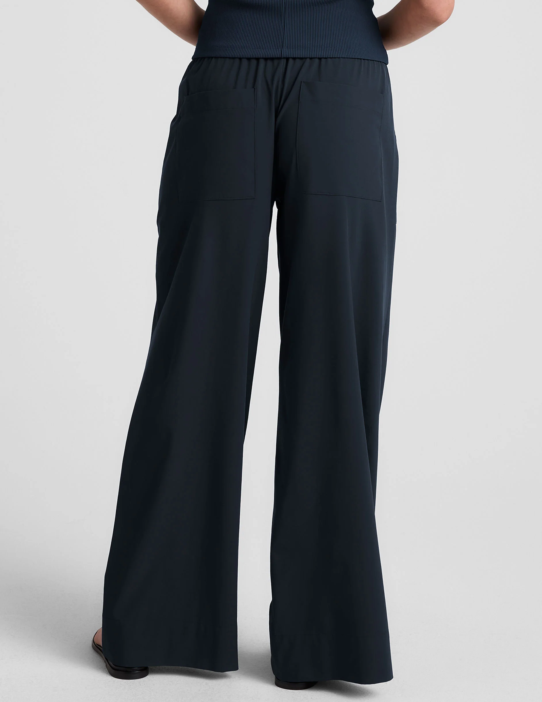 Easy Wide Leg Pant 31" - Image 4