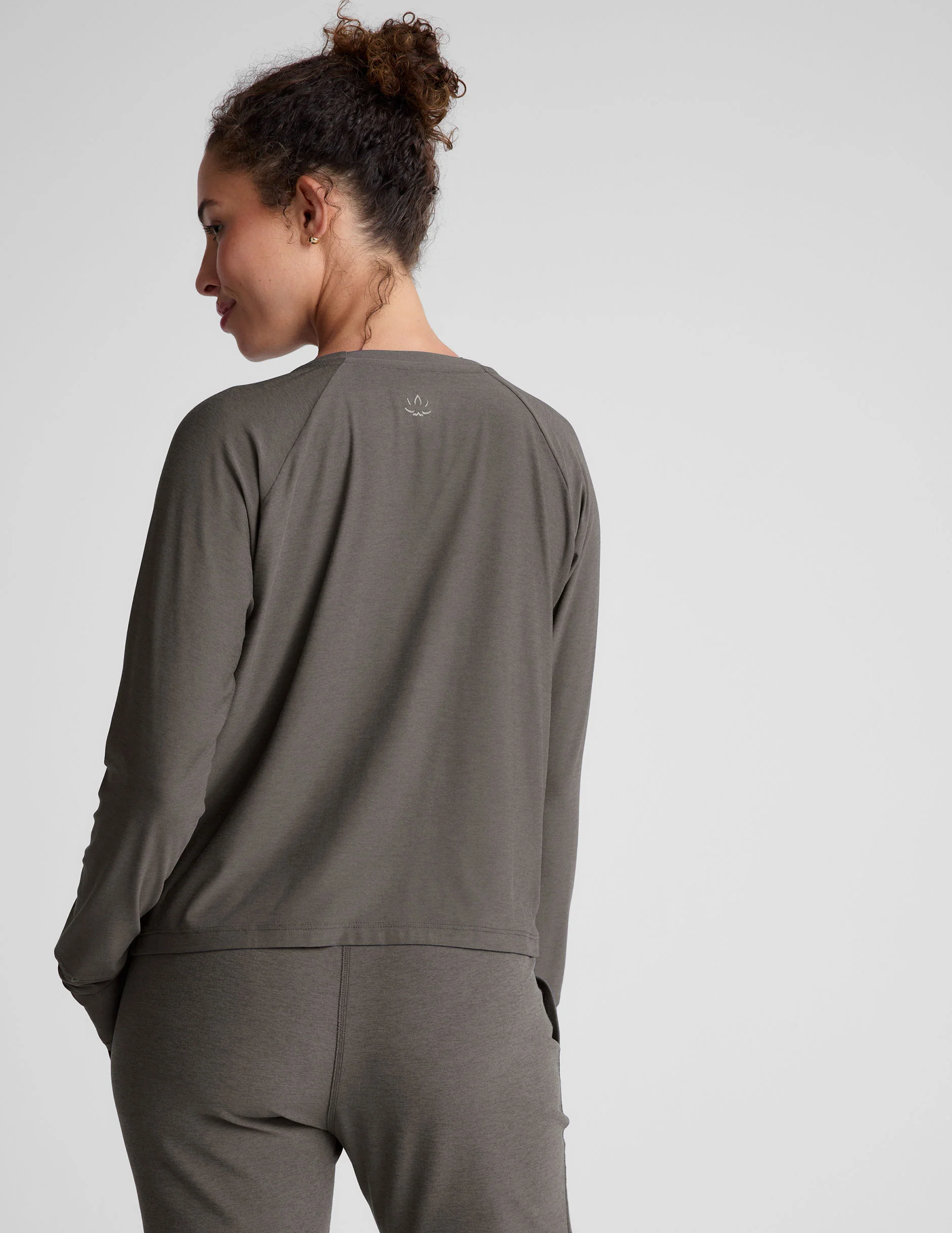 Featherweight Daydreamer Pullover - Image 3