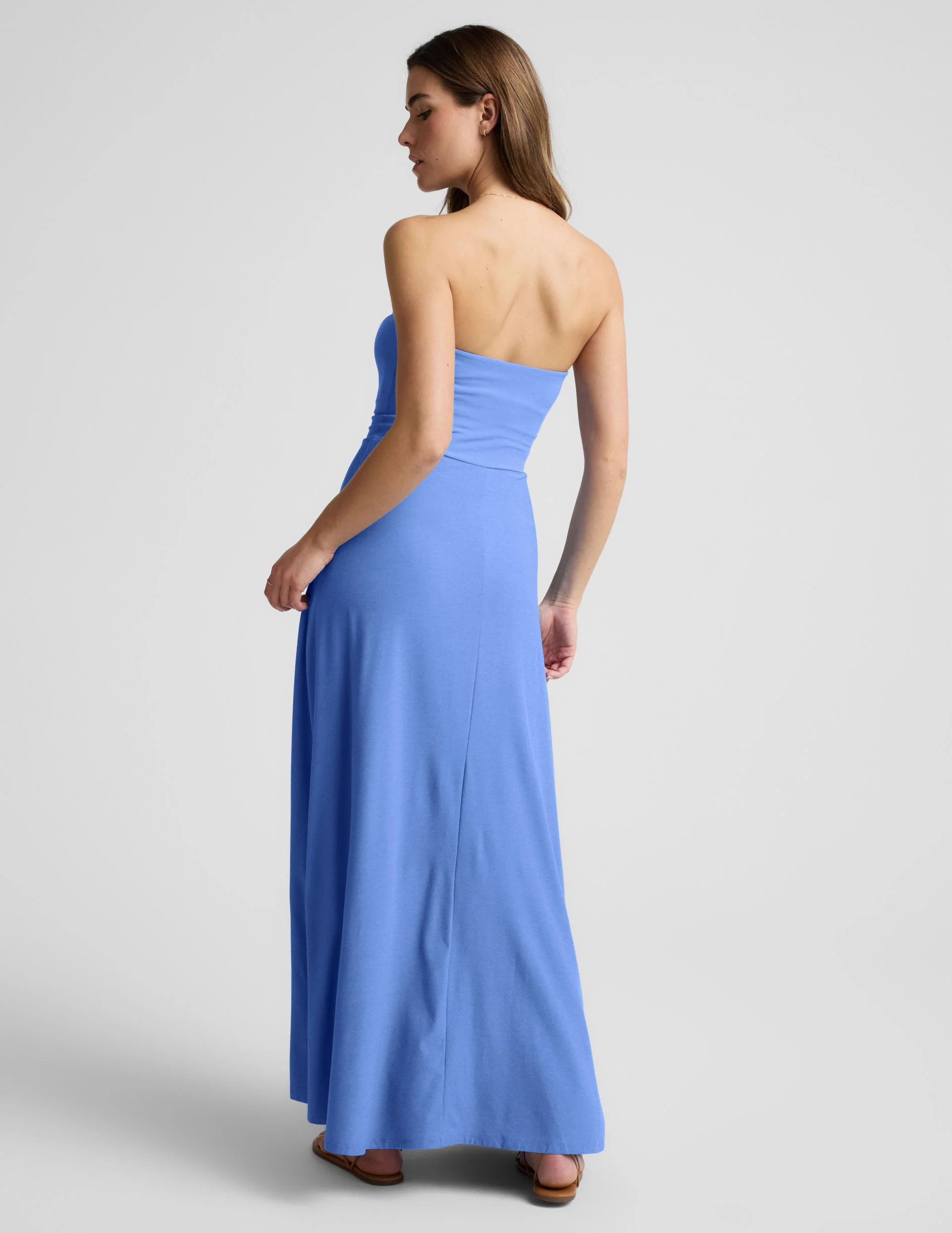 Featherweight Strapless Maxi Dress - Image 4
