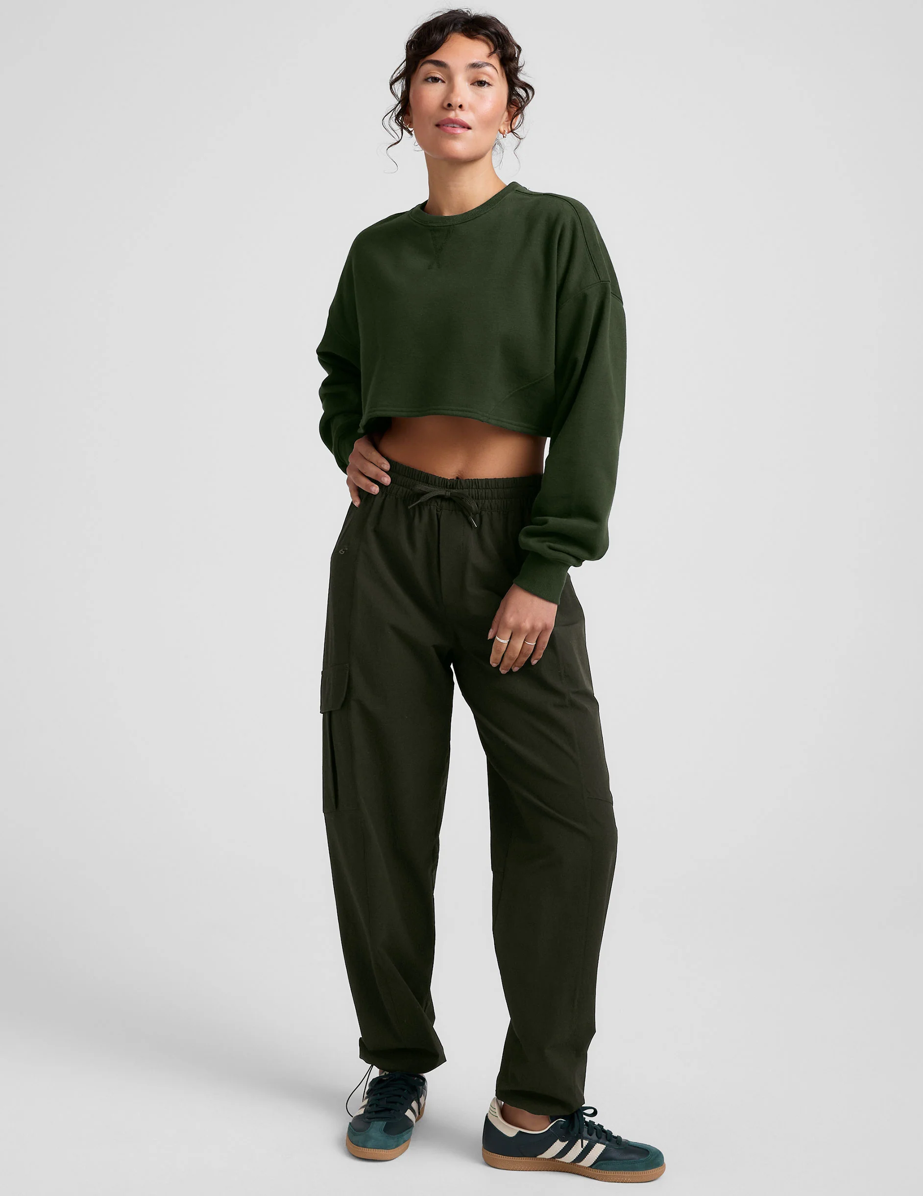 LuxeFleece™ Cropped Sweatshirt - Image 4