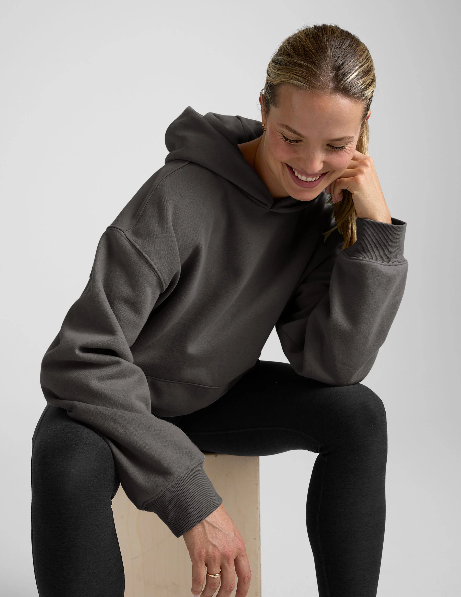 LuxeFleece™ Classic Oversized Hoodie - Image 4