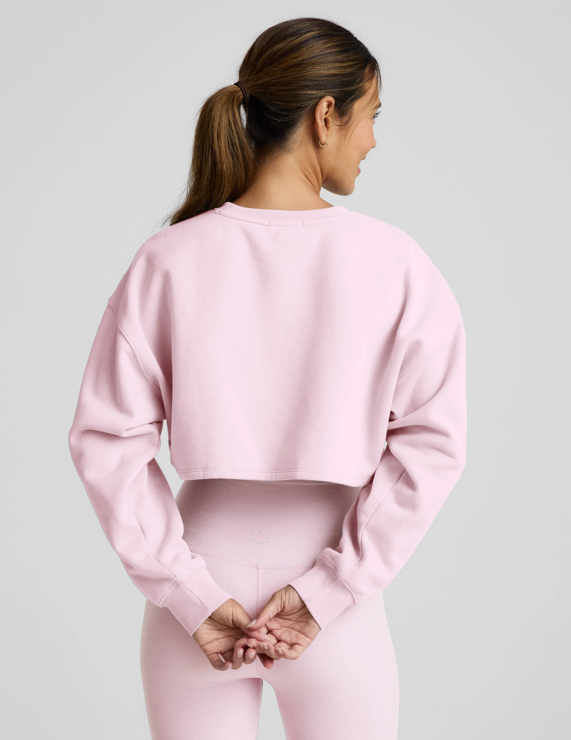 LuxeFleece™ Cropped Sweatshirt - Image 4