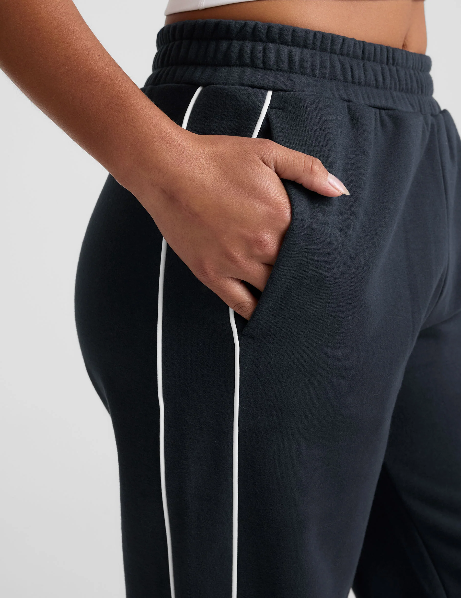 LuxeFleece™ Piper Wide Leg Pant - Image 5