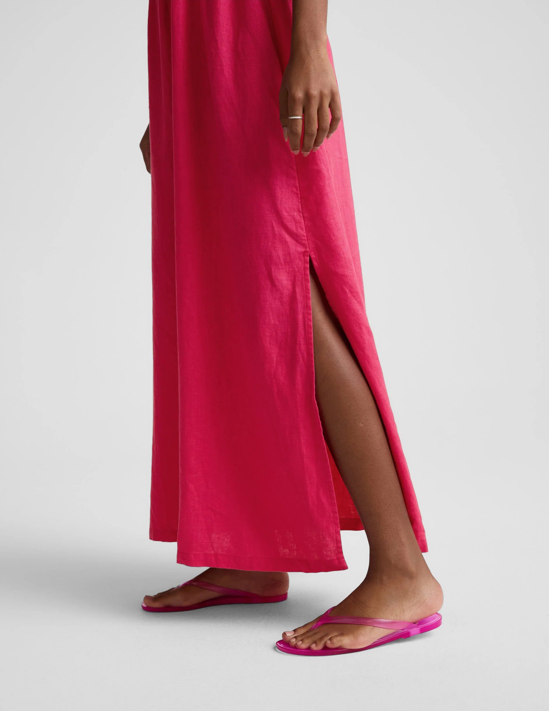 SoftWash Linen Halter Dress - Image 5