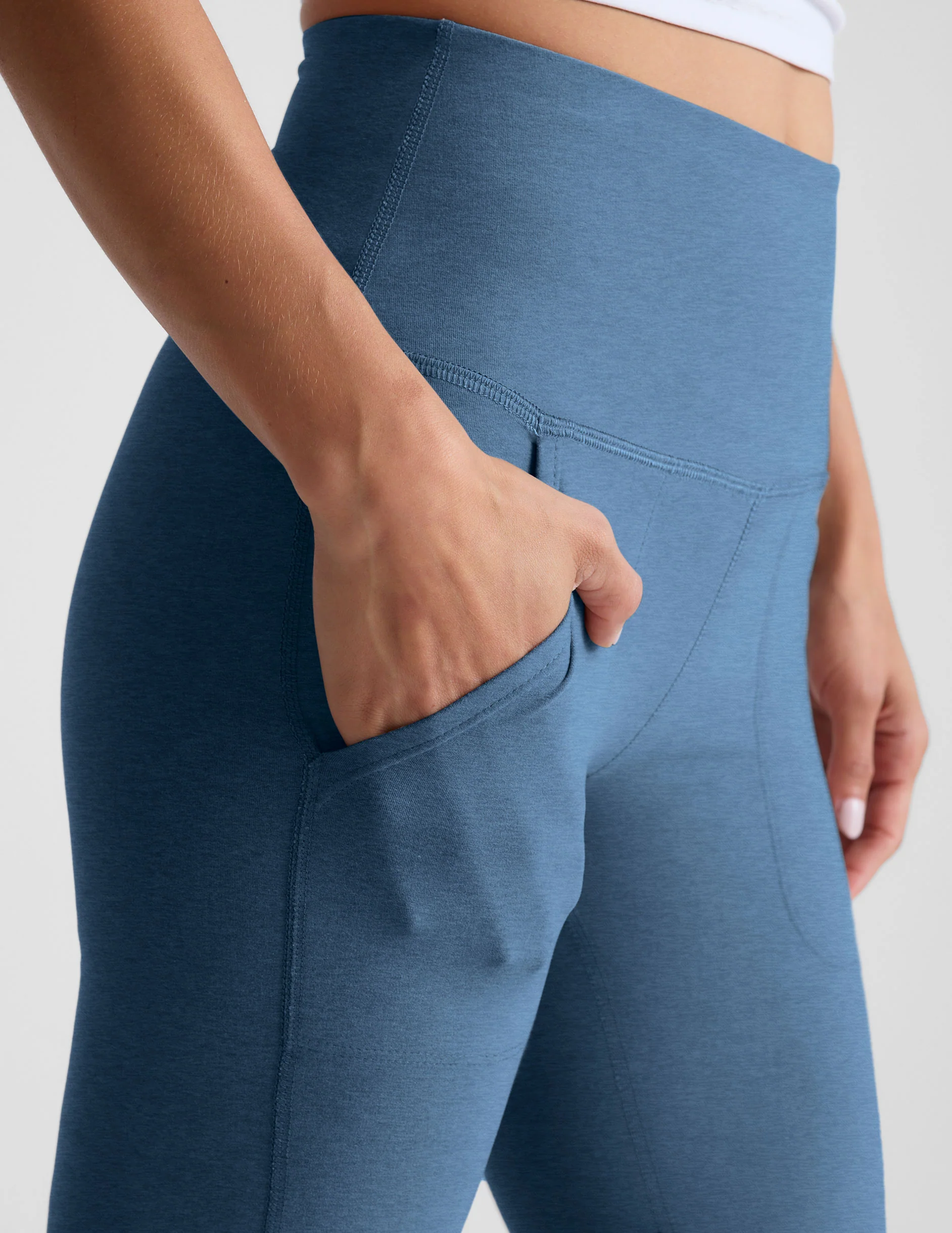 Spacedye™ High Waisted Practice Pocket Bootcut Pant 31" - Image 5