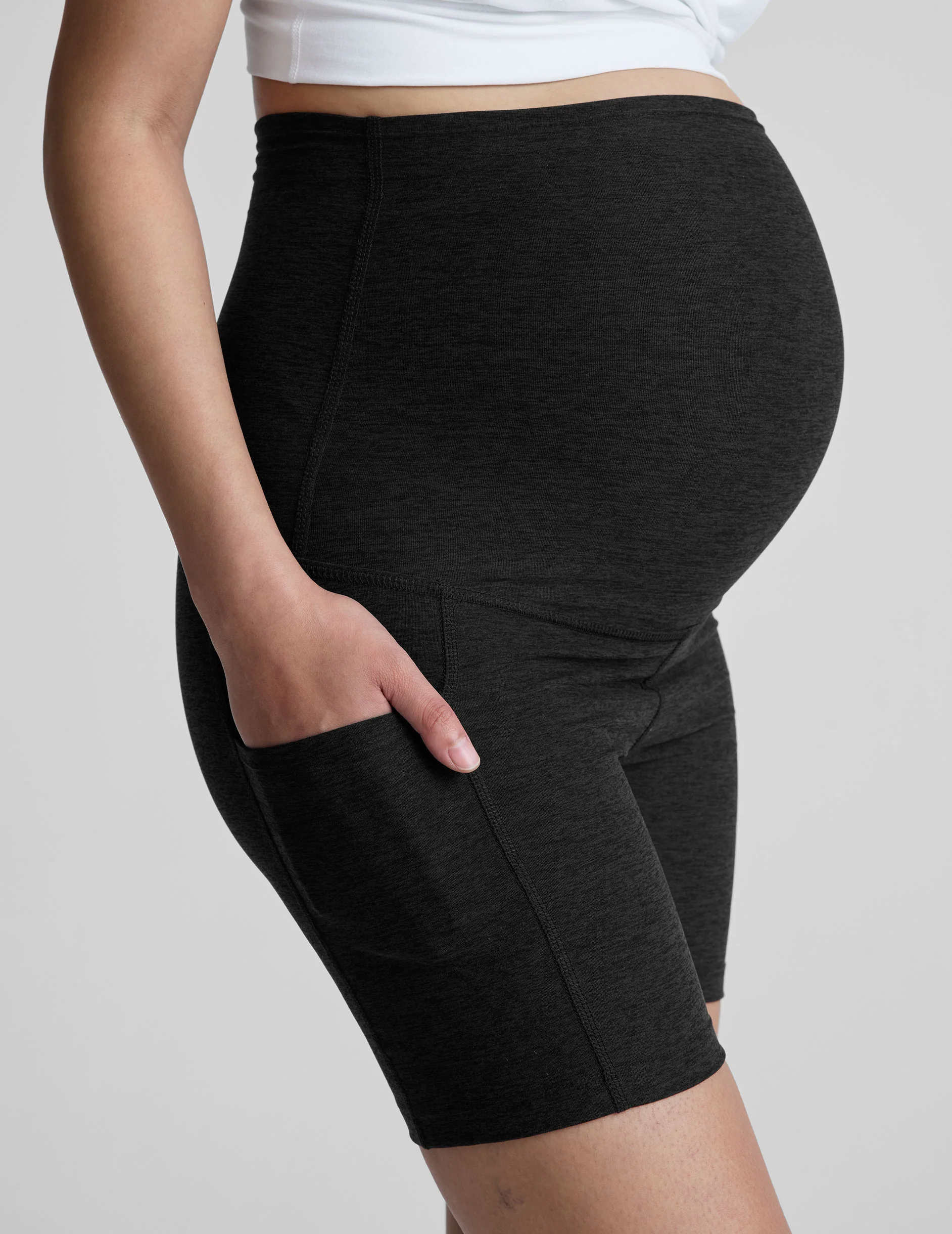 Spacedye™ Keep Pace 5" Maternity Pocket Biker Short - Image 3