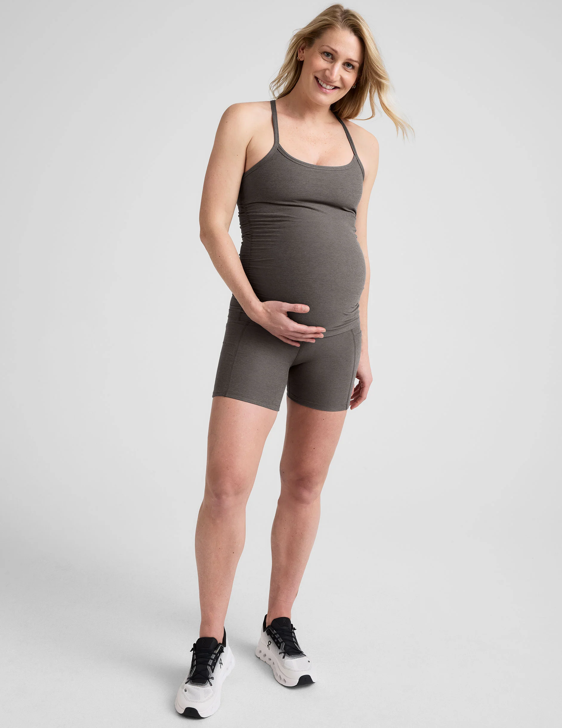 Spacedye™ Keep Pace 5" Maternity Pocket Biker Short - Image 5