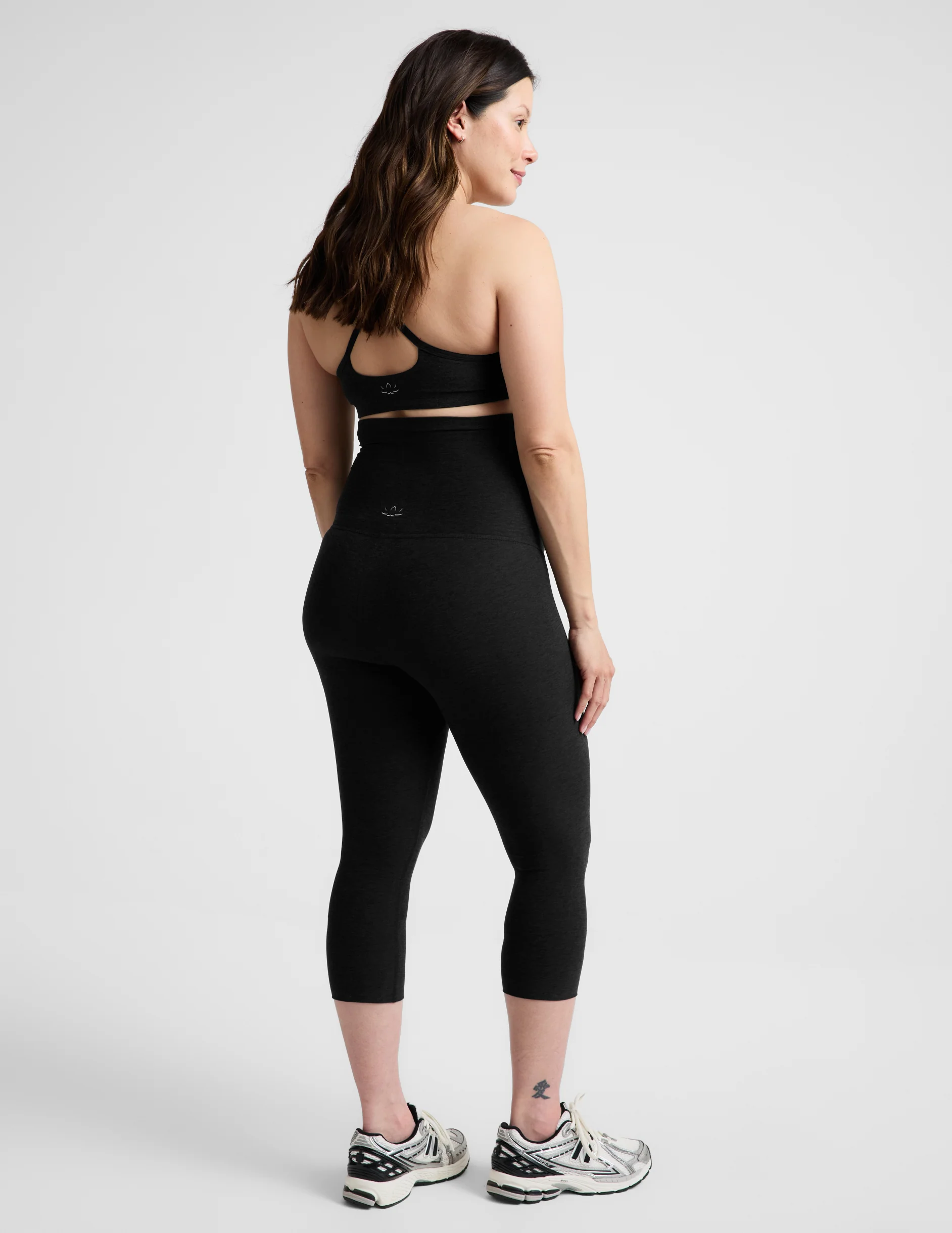 Spacedye™ Love The Bump Maternity 20.5" Capri Legging - Image 3