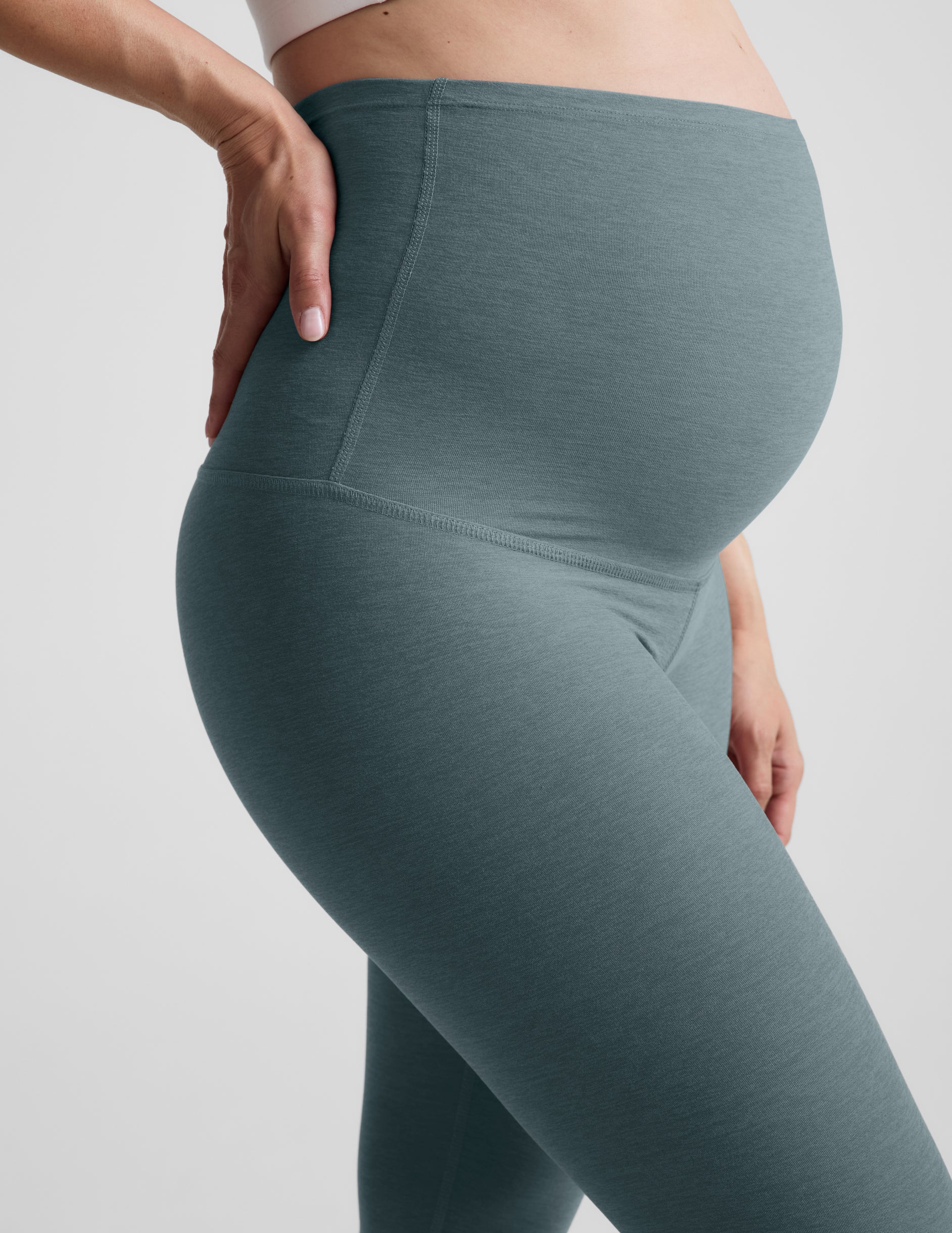 Spacedye™ Love The Bump Maternity 20.5" Capri Legging - Image 4