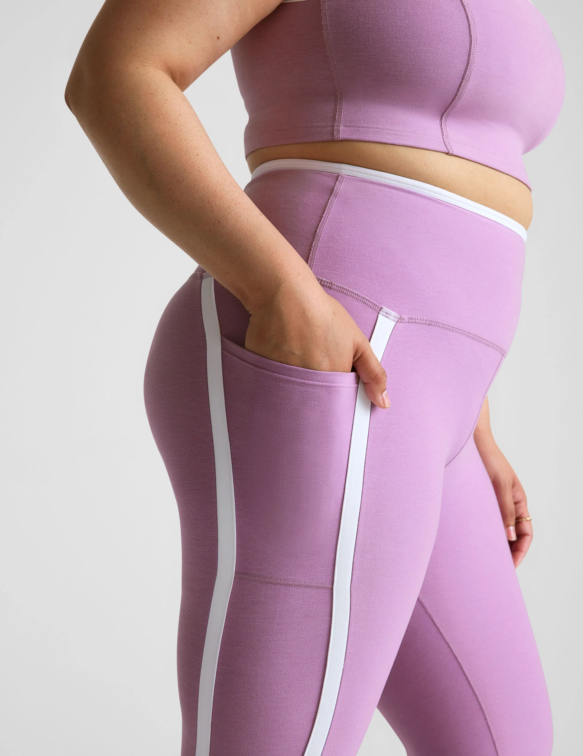 Spacedye™ New Moves High Waisted Midi Legging - Image 10